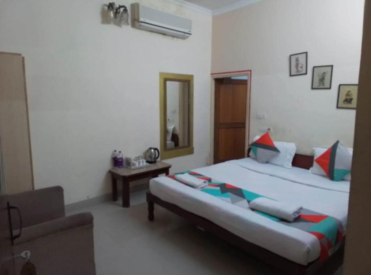 Hotel Singhasan House Jaipur Bagian luar foto