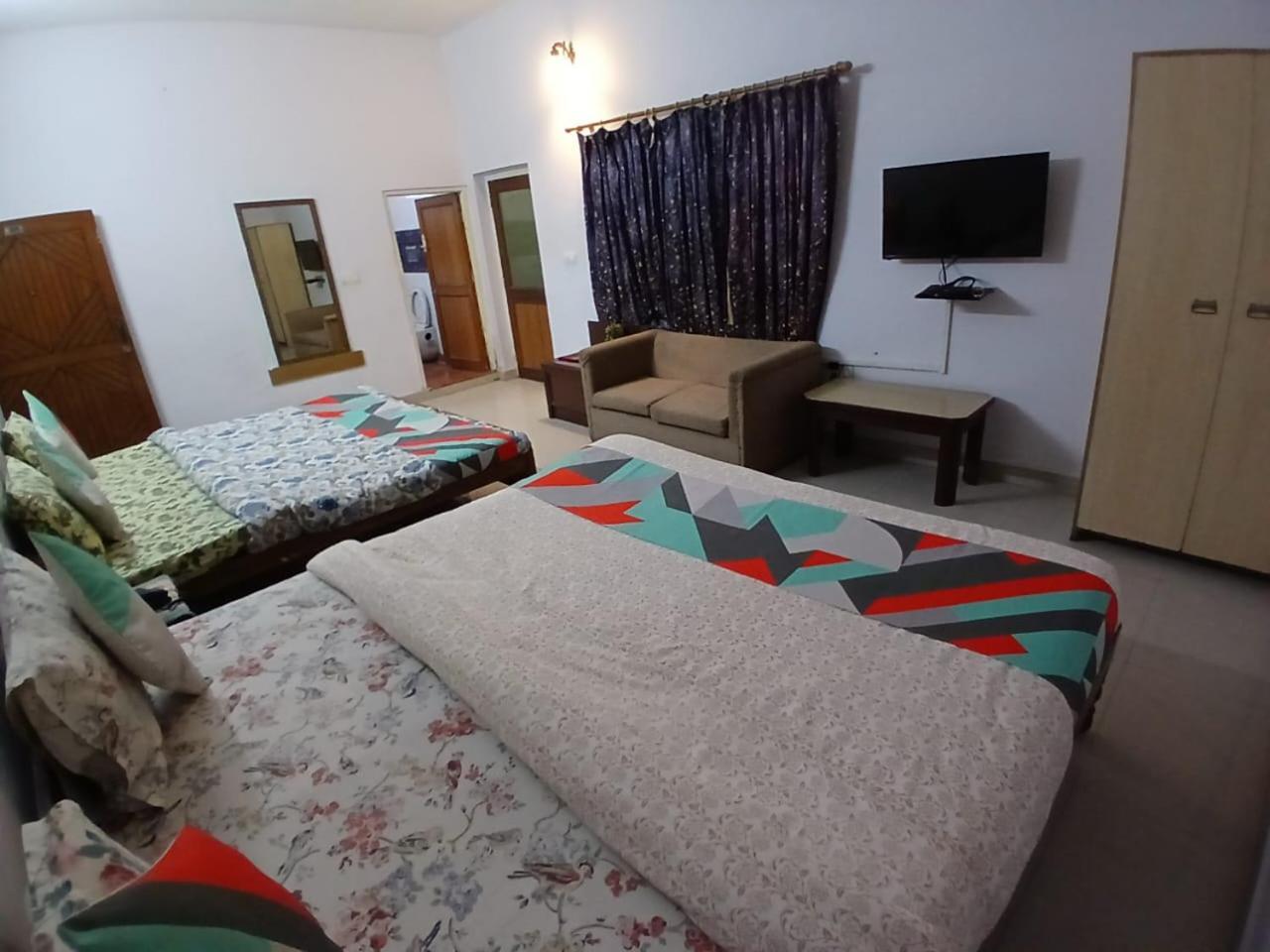 Hotel Singhasan House Jaipur Bagian luar foto